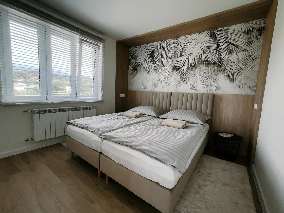 شقة Penthouse Sloneczna Rapsodia - Blisko Parku Zdrojowego - Duzy Taras Na Dachu - Piekny Widok - Winda - Garaz رابكا المظهر الخارجي الصورة